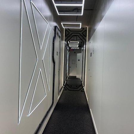 Av-1 Capsule Hotel Kijów Zewnętrze zdjęcie