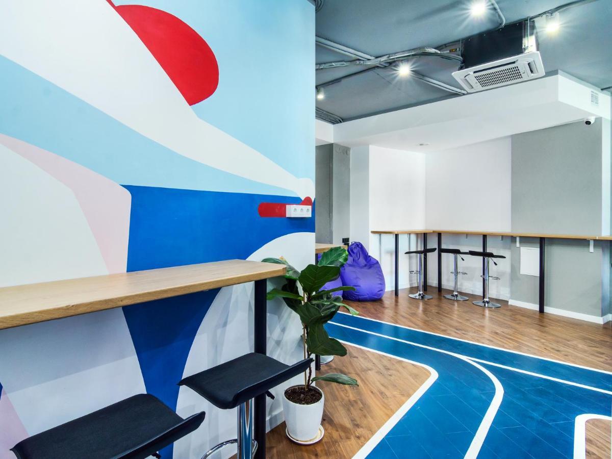Av-1 Capsule Hotel Kijów Zewnętrze zdjęcie